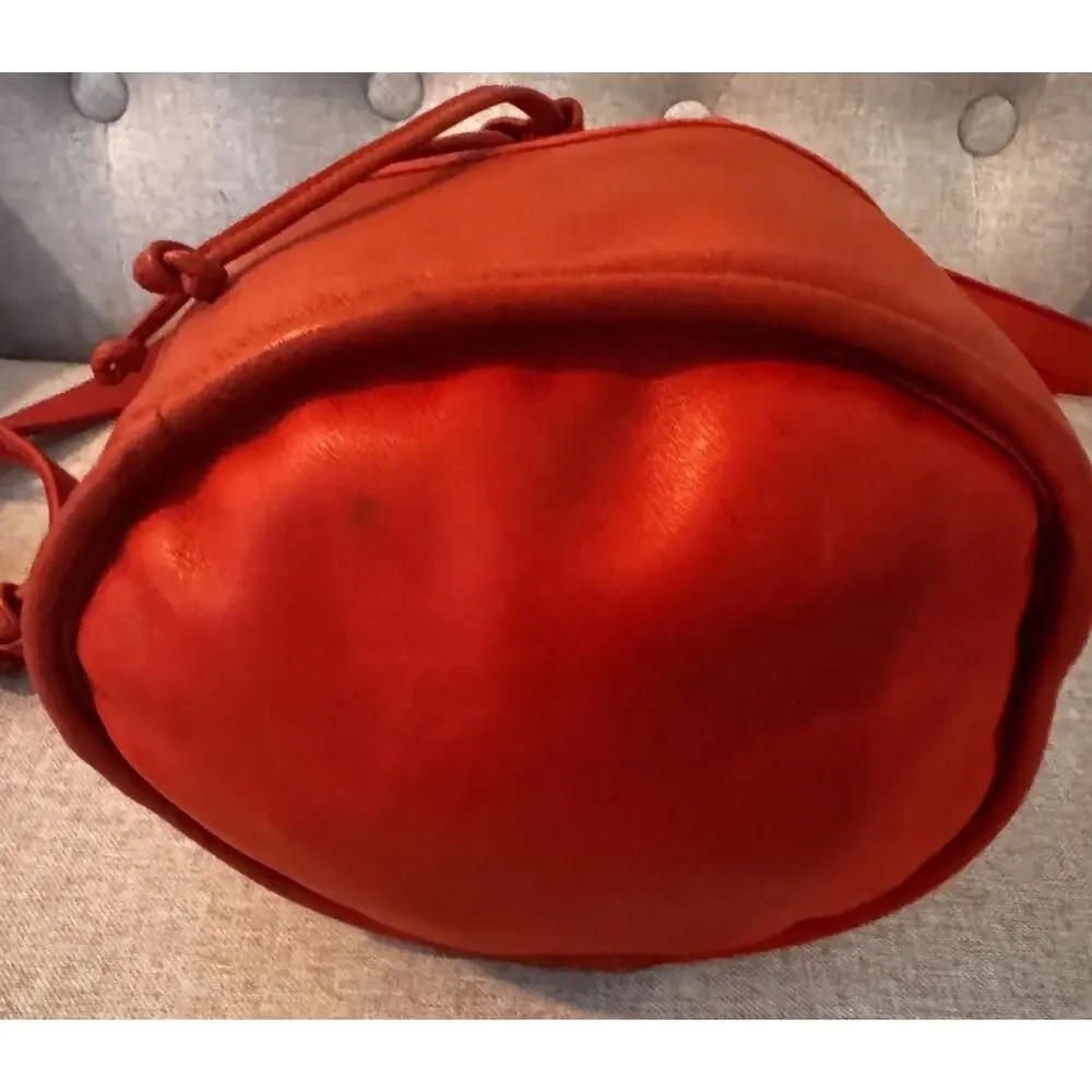 Coach Red Vintage Rare Style 4020 Drawstring Bucket Sac Red Leather